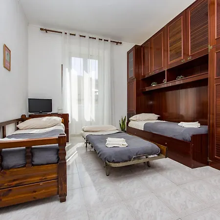 Mirti Classic Plaza Netflix Wi-fi And Relax In